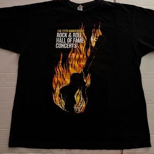 25th Madison Square Garden Hall Of Fame Music Concert Tee - Men | Color: Black |